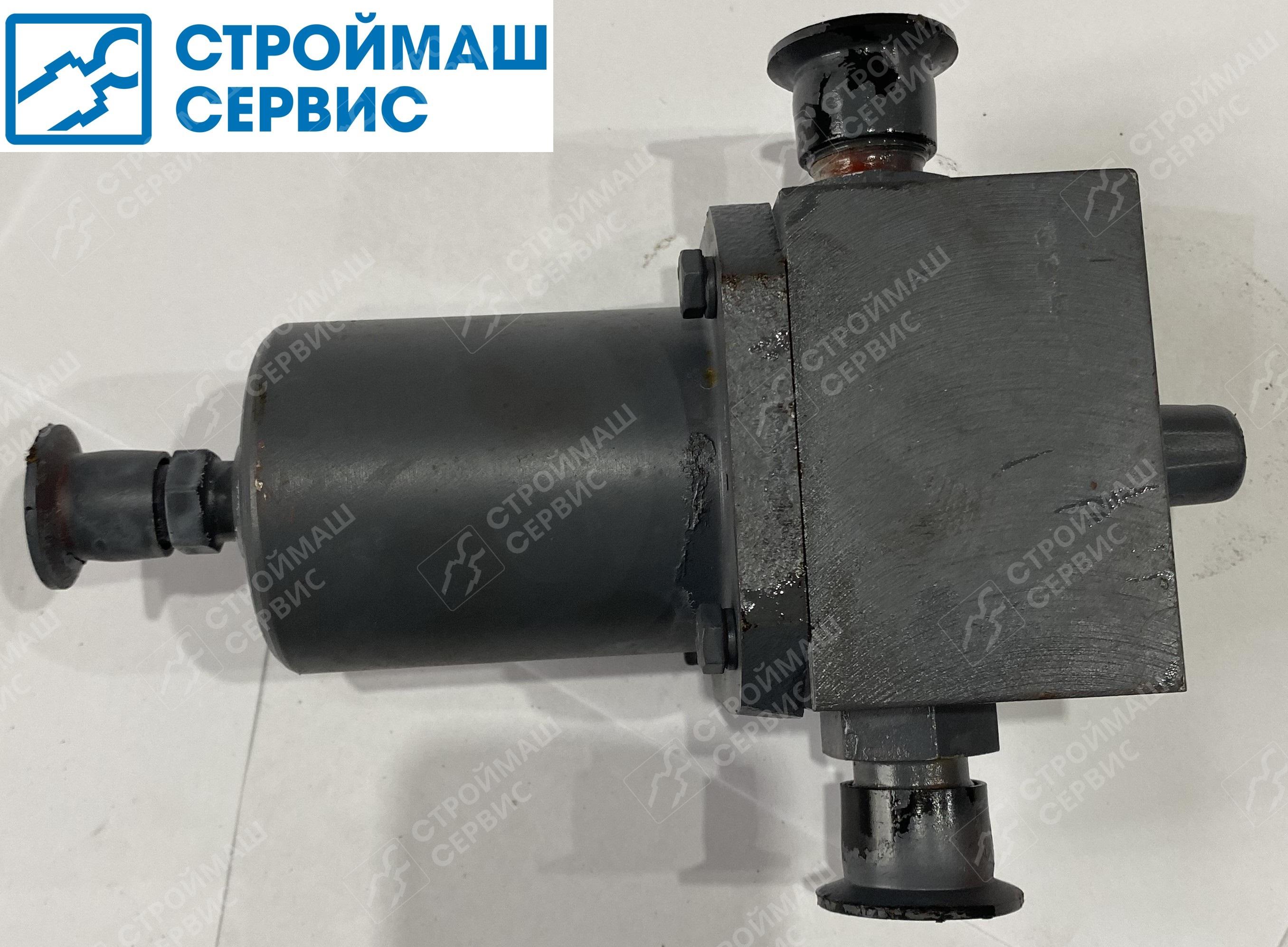 Клапан пневмогидравлический 000096005000 99 (ЭО-3322Б.60.05.000) Клапан пневмогидравлический 000096005000 99 (ЭО-3322Б.60.05.000)